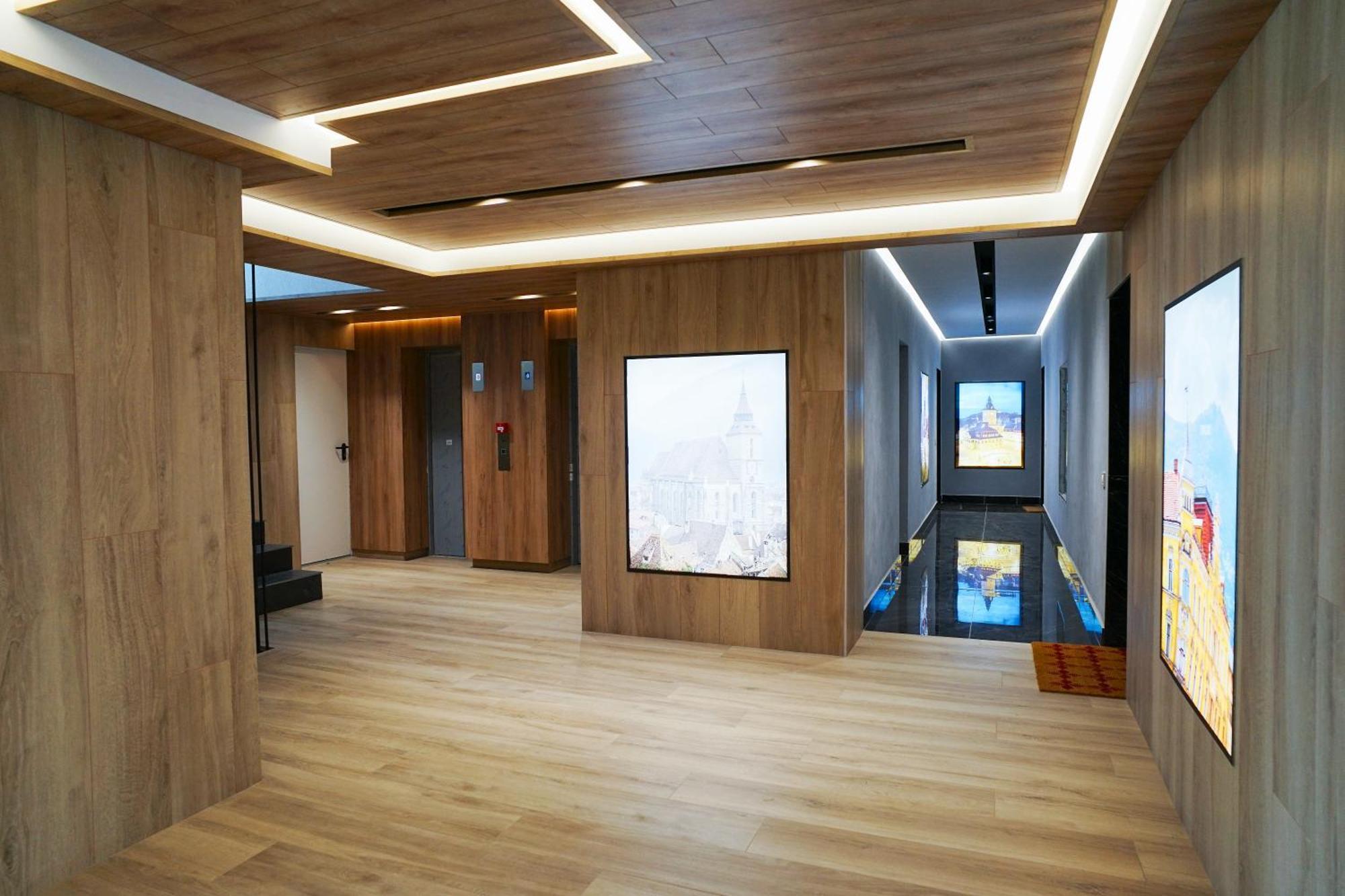 Mirandis Apartments - Comfort & Private Parking Near Coresi Mall Braşov Extérieur photo